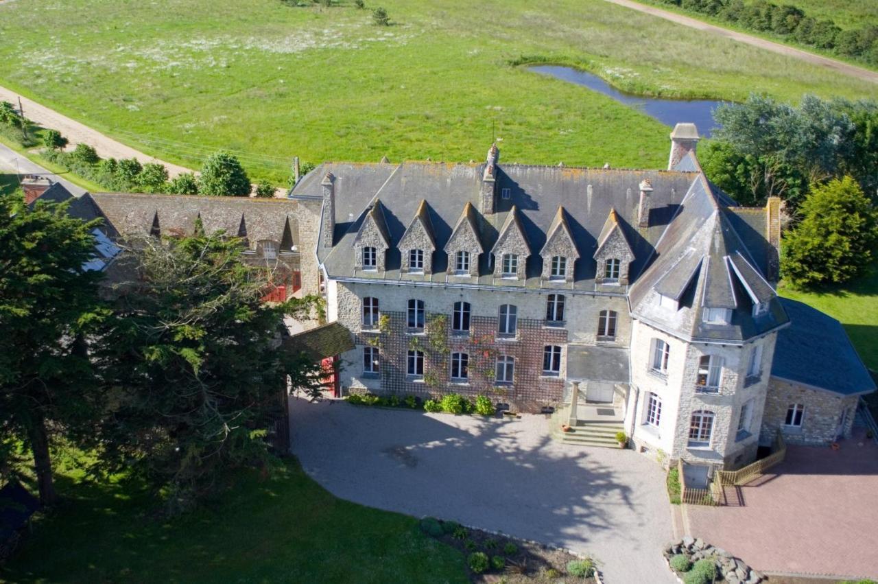 Château De Surville * Surville (Manche)