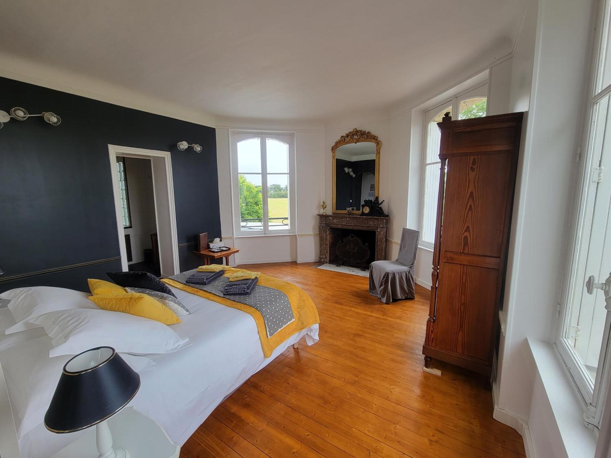 Hotel Château De Surville *